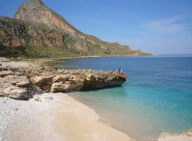 Appartamento I Tramonti Di Cofano Кастеллуццо Экстерьер фото