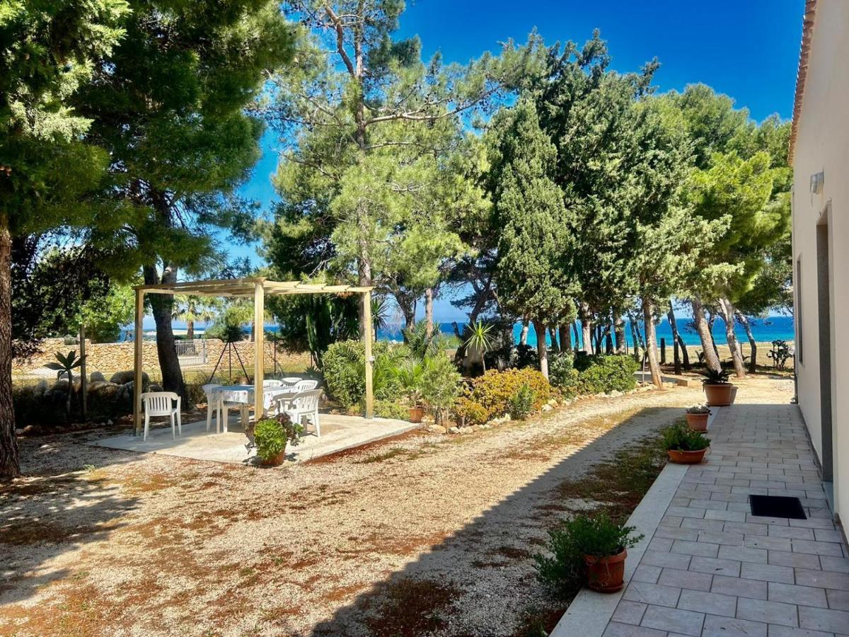 Appartamento I Tramonti Di Cofano Кастеллуццо Экстерьер фото