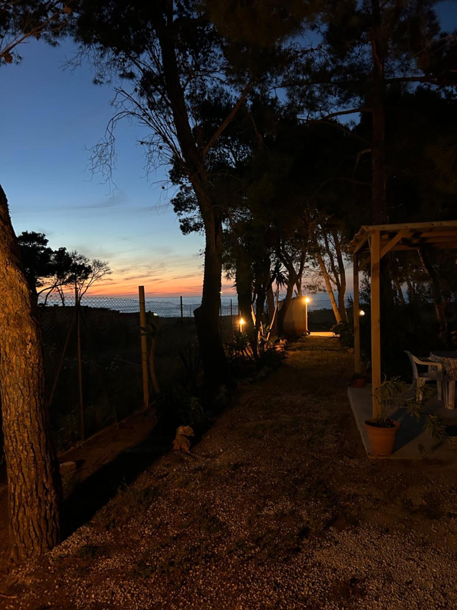 Appartamento I Tramonti Di Cofano Кастеллуццо Экстерьер фото